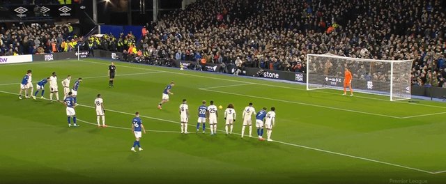 1735600037027096914.gif rBUC6Gdy-3KACaMjAFIPtWEda_E589.gif