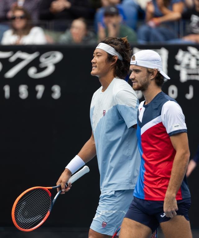 Kaiyuan Game Card-张奔斗：男子网坛后浪浪浪不绝 三小将齐闯16强