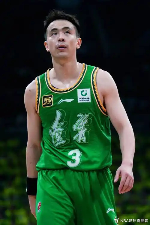 Kaiyuan Game Card-赛后深夜外出，家中有变？赵继伟行色匆匆，原因曝光，杨鸣批准|辽宁男篮|新疆男篮|球迷|比赛|球队_新浪体育_新浪新闻