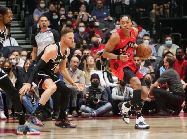 APP下载-猛龙小将深陷流言屏蔽篮网 他仍然是多伦多非卖品