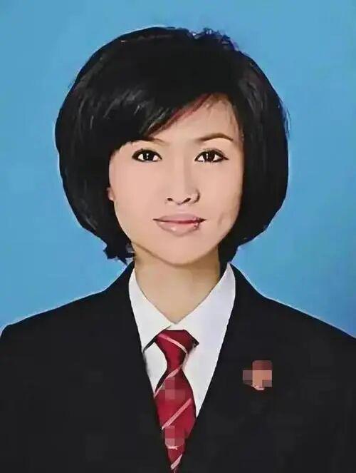 开云棋牌(中国）-央企“最牛女副处长”落马：两年与上司开房410次，细节曝光